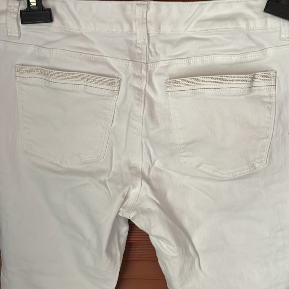 White House Black Market white ankle pant - Picture 6 of 6